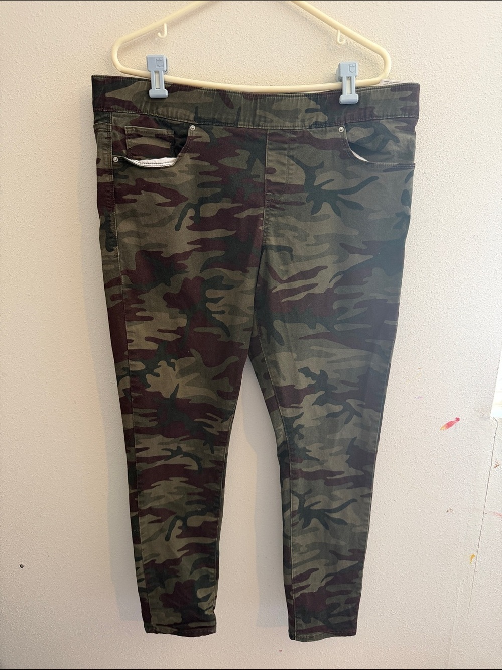Levi's stretchy waistband Camo Skinny Jeans - Olive & Dark Green